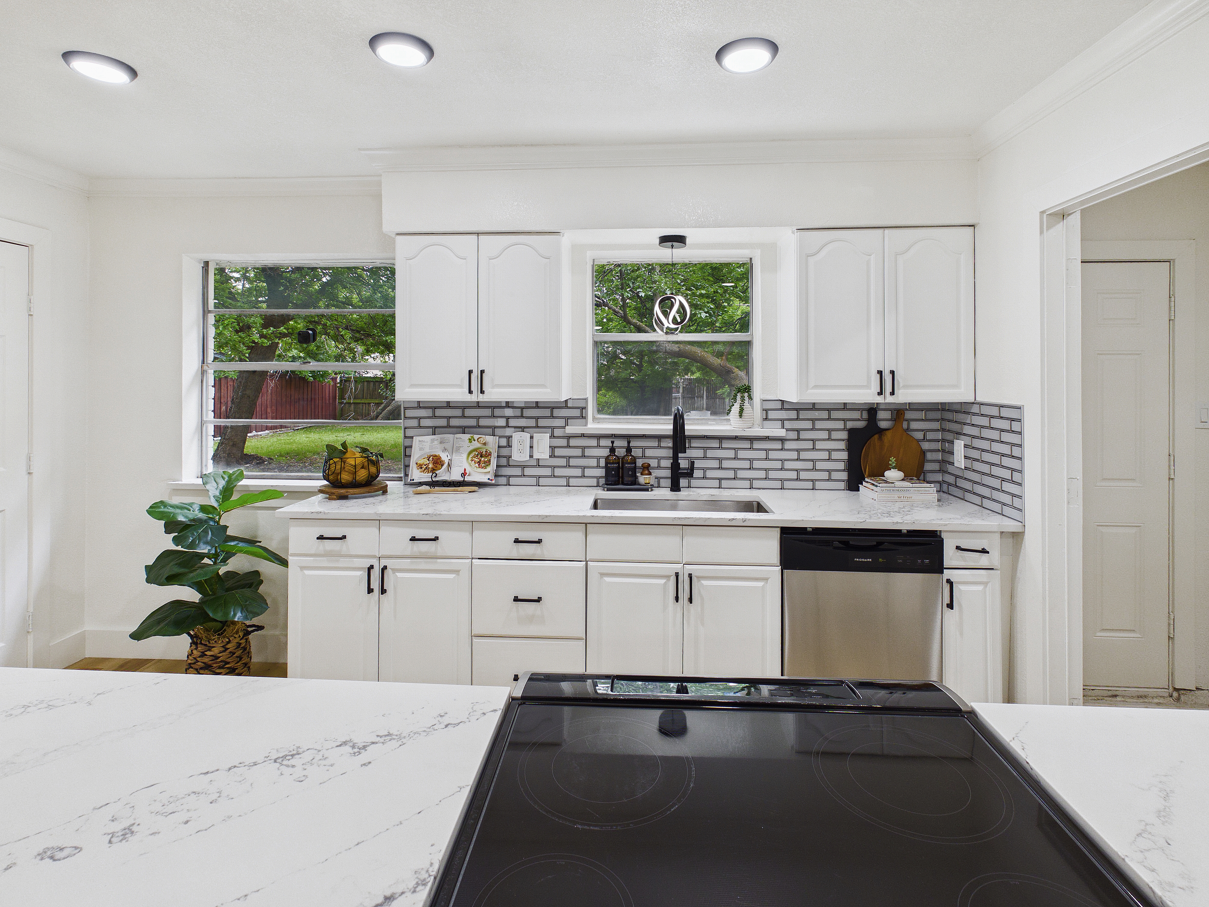 4414 Pineridge Drive, Garland